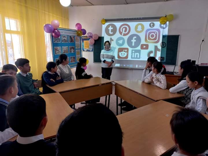 Жастар арасында кең тараған әлеуметтік желілерді тиімді,дұрыс қолдану