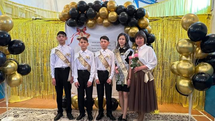 &quot;Мектебім, саған мың алғыс!&quot;